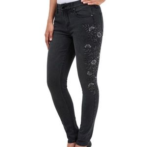 Seven7 charcoal skinnies with embroidered flowers